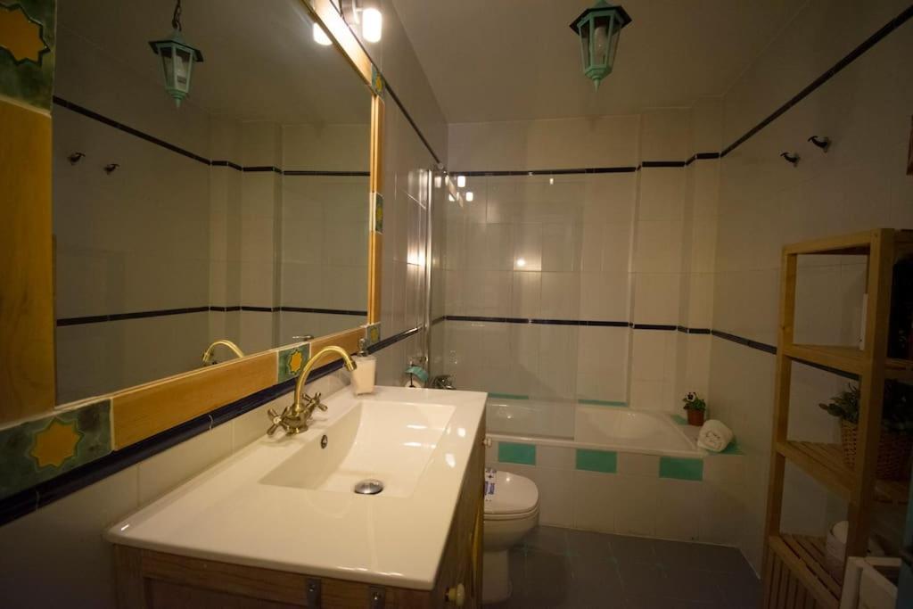 Апартаменты Mirador Alhambra - 2 Private Terraces - Wifi - Гранада Экстерьер фото